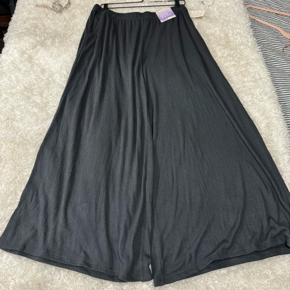 Stars Above Target Bundle 6 Piece Cozy Pajama Set Lounge Pants & Tops Medium NEW - Picture 9 of 16